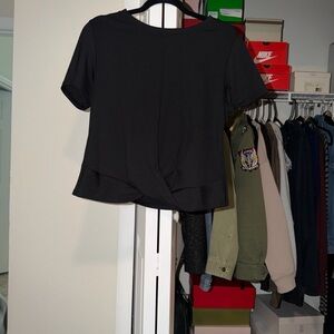 Women’s Black Short Sleeve Twisted Hem Top - Brand Unknown